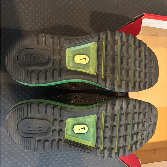 Nike Air Max 2013 (gs) size 6 youth, big kids